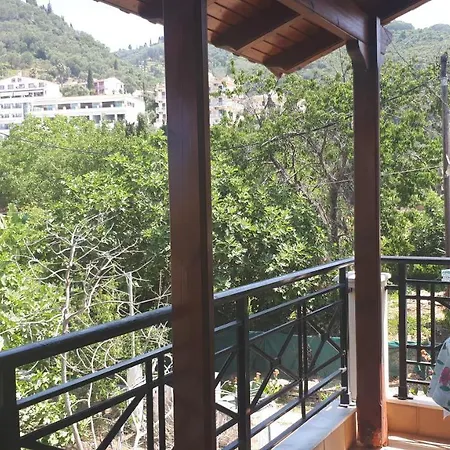 Tholeto Apartments Agios Gordios (Corfu)