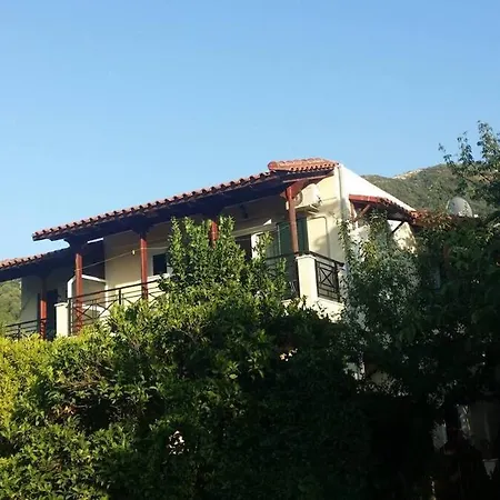Tholeto Apartments Apartment